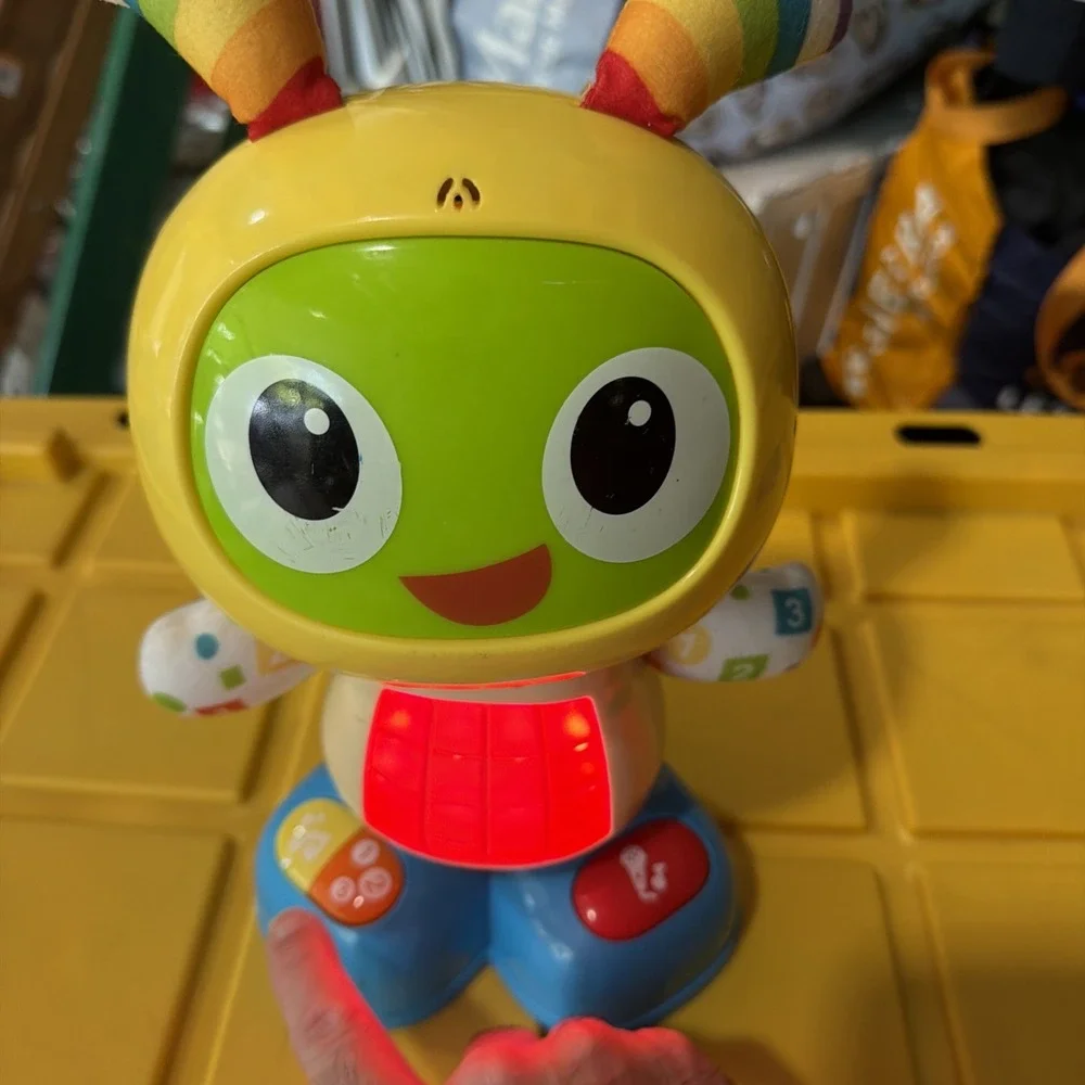 Fisher Price Bright Beats Dance & Move Beatbox Dancing Robot 2015 Lights Sound